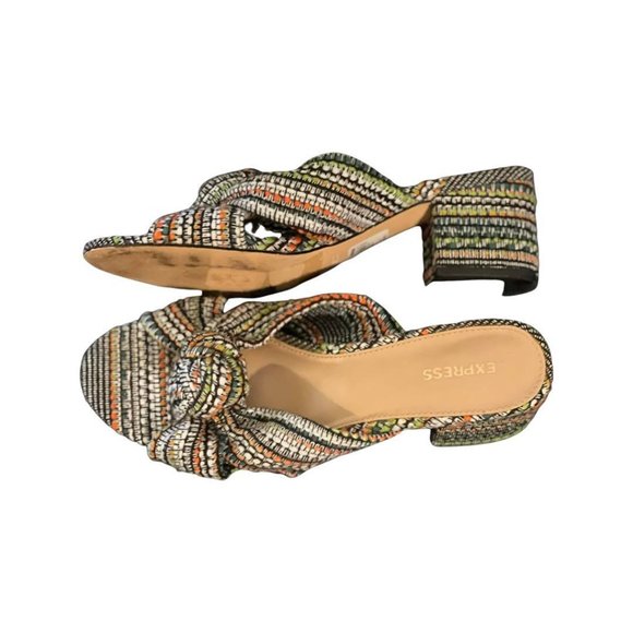 Express Knotted Woven Slides Size 8 - Picture 3 of 4